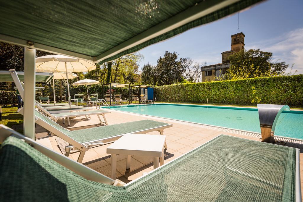 Hotel King Marina di Pietrasanta Ngoại thất bức ảnh