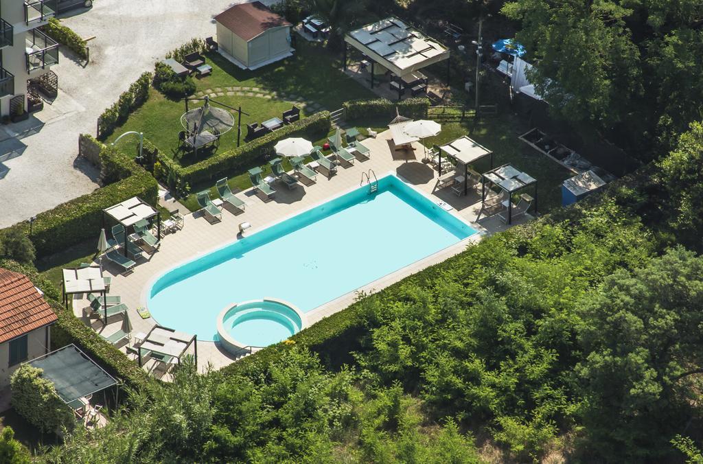 Hotel King Marina di Pietrasanta Ngoại thất bức ảnh