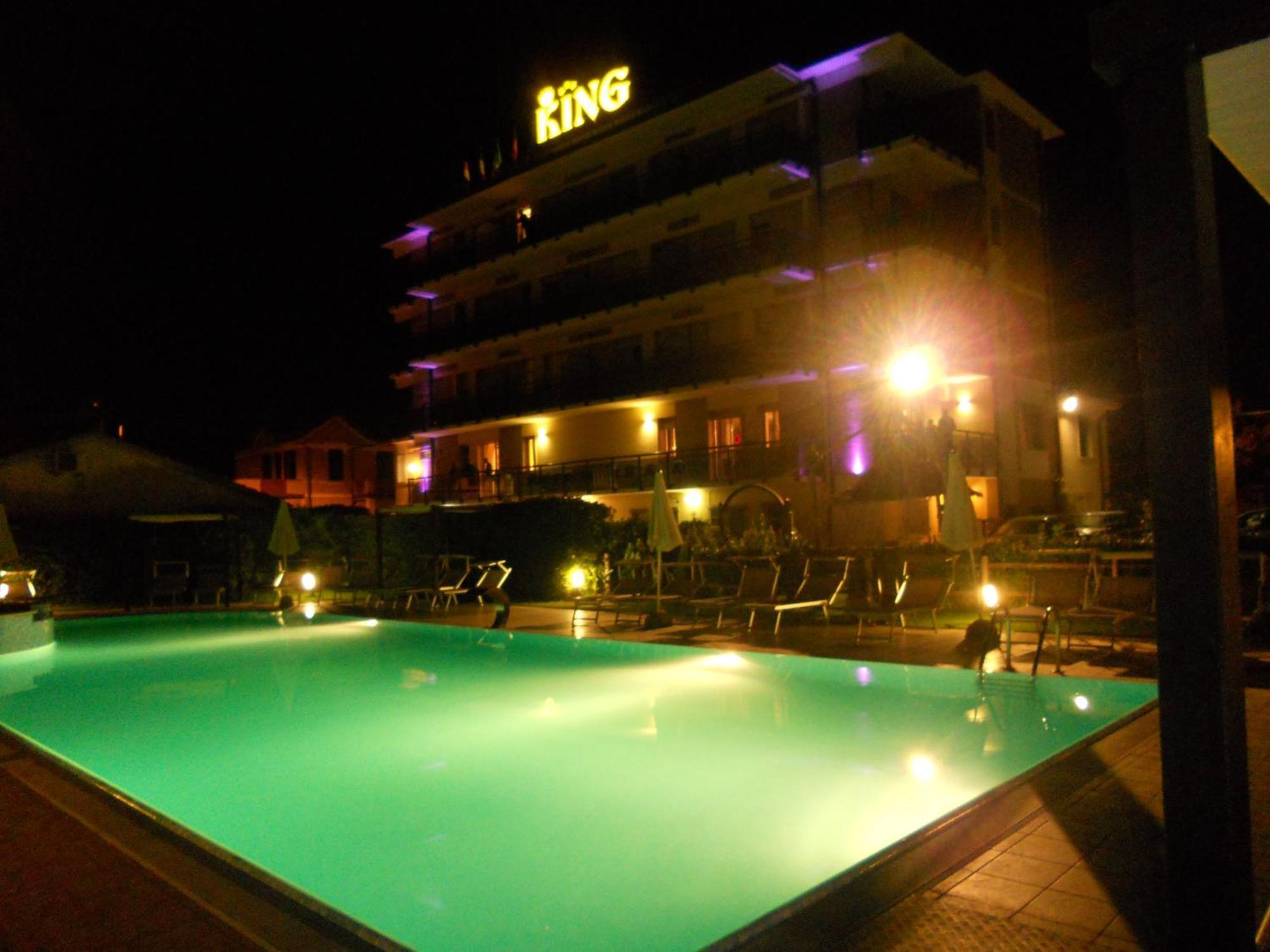 Hotel King Marina di Pietrasanta Ngoại thất bức ảnh