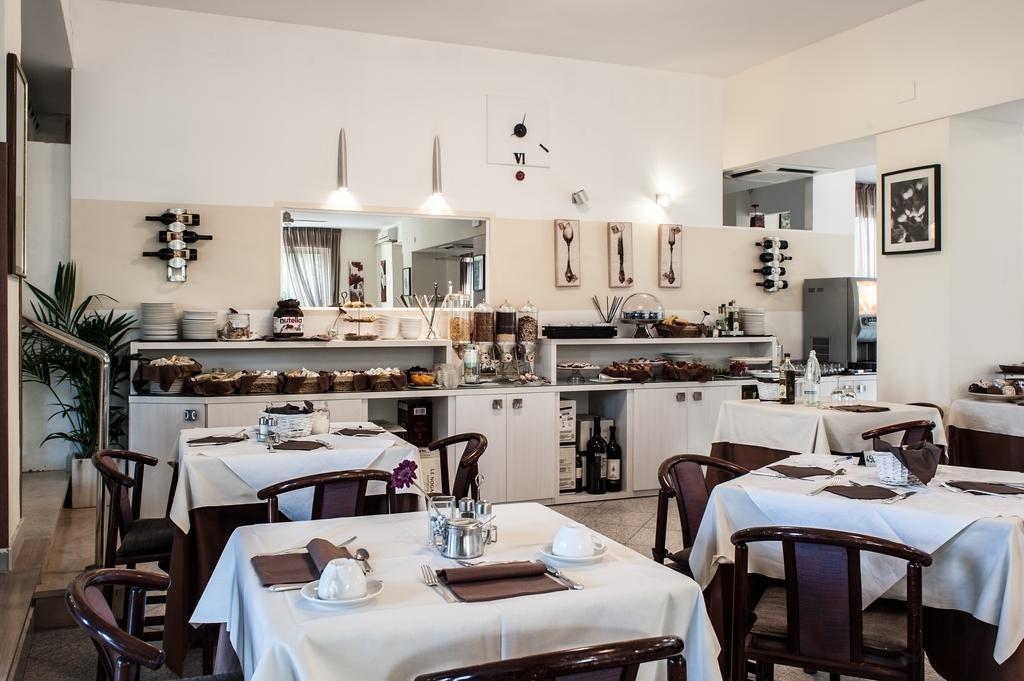 Hotel King Marina di Pietrasanta Ngoại thất bức ảnh
