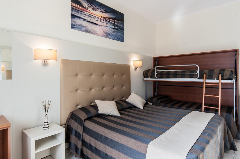 Hotel King Marina di Pietrasanta Ngoại thất bức ảnh