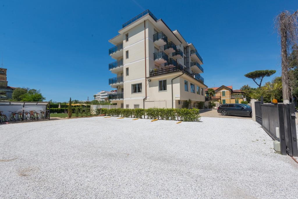Hotel King Marina di Pietrasanta Ngoại thất bức ảnh
