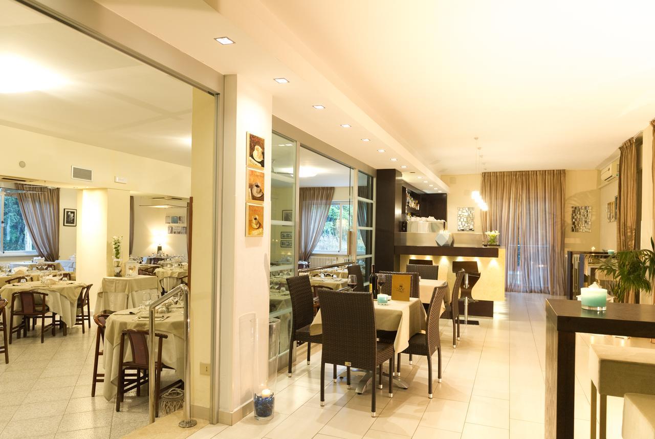 Hotel King Marina di Pietrasanta Ngoại thất bức ảnh